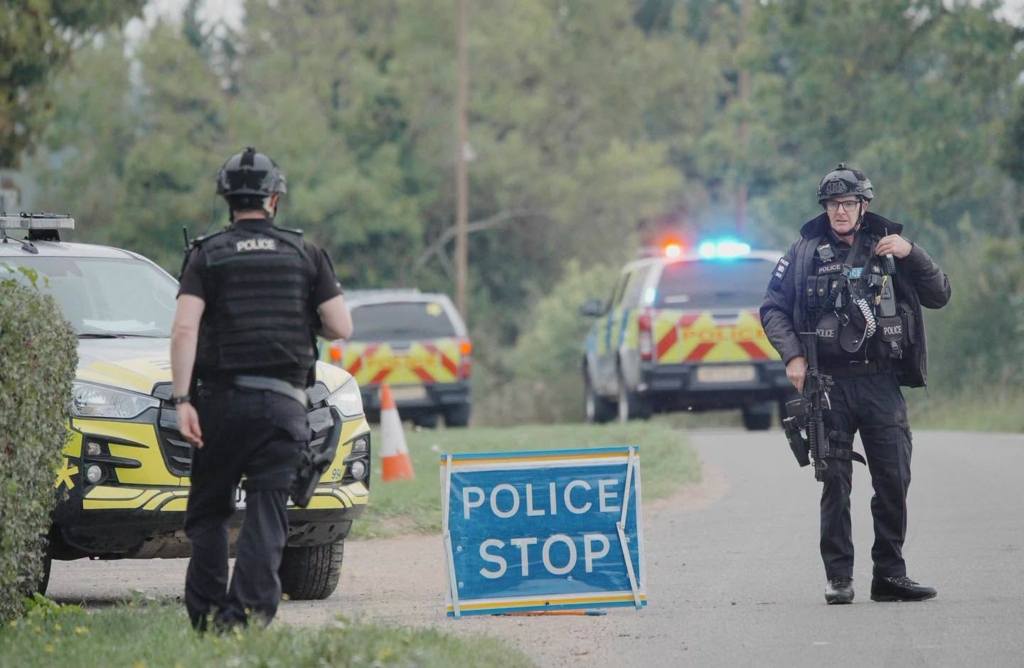 Alertă majoră în Marea Britanie: Evacuarea unui sat lângă o bază militară utilizată de SUA