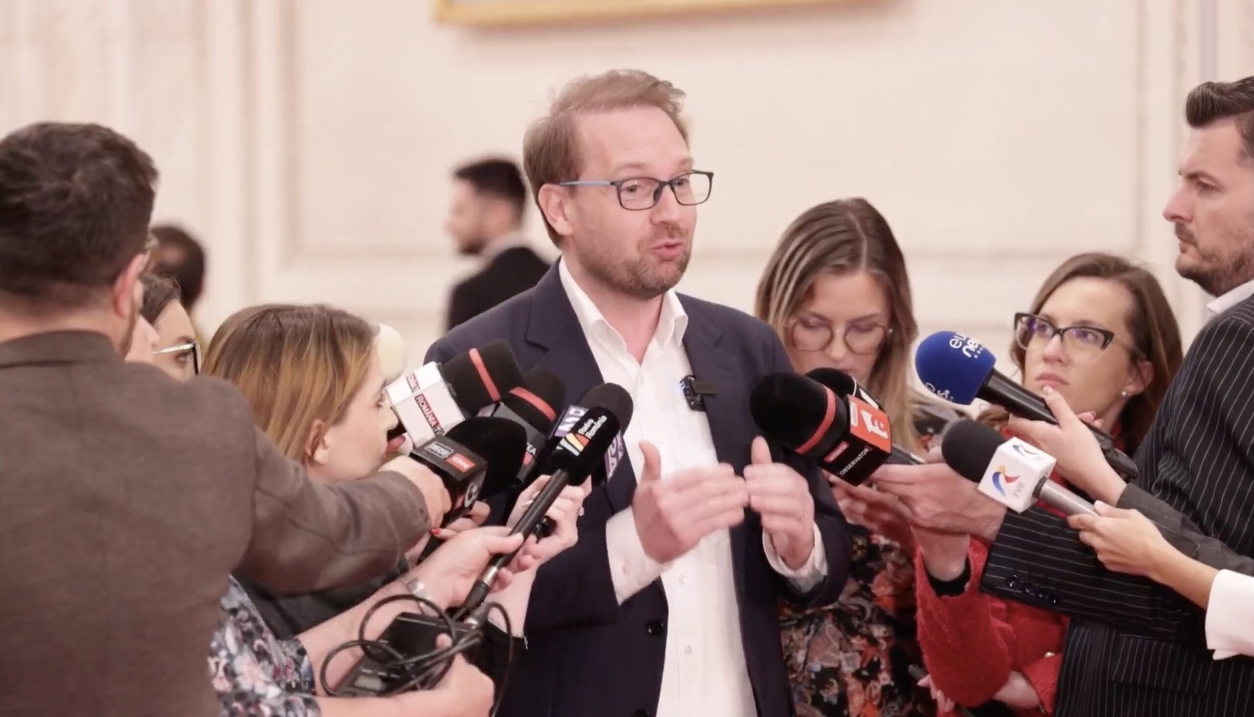 Dominic Fritz susține că organizarea alegerilor anticipate este singura soluție pentru deblocarea crizei politice