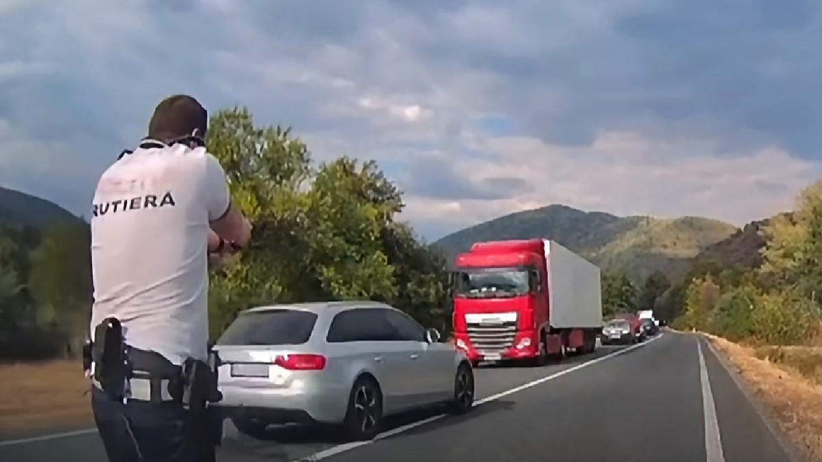 Urmărire polițienești pe DN6: șofer cu 20 de infracțiuni oprit cu focuri de armă și dispozitiv Spike