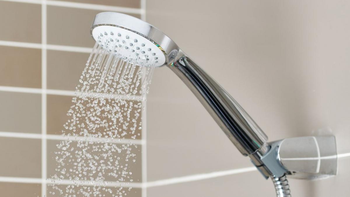 Termoenergetica oprește apa caldă în peste 1.800 de blocuri din București pentru lucrări de modernizare