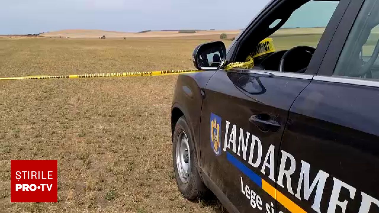 Fragmente de obiect, posibil o dronă, au fost descoperite în Insula Mare a Brăilei