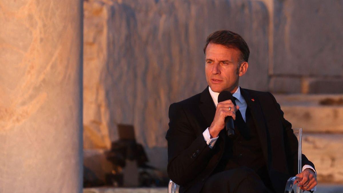 Emmanuel Macron îndeamnă la practicarea sportului pe tot parcursul vieții, de la copilărie la bătrânețe