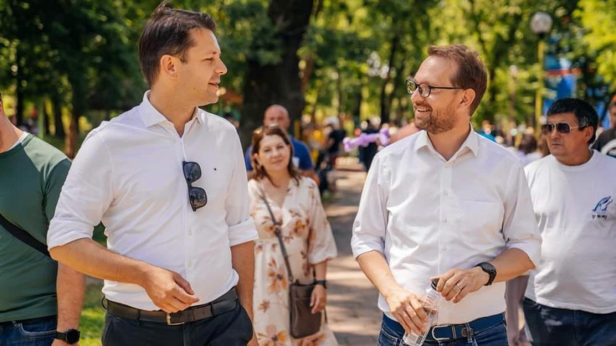 Viceprimarul Timișoarei, Ruben Lațcău, ar fi implicat într-un accident rutier cu un tramvai
