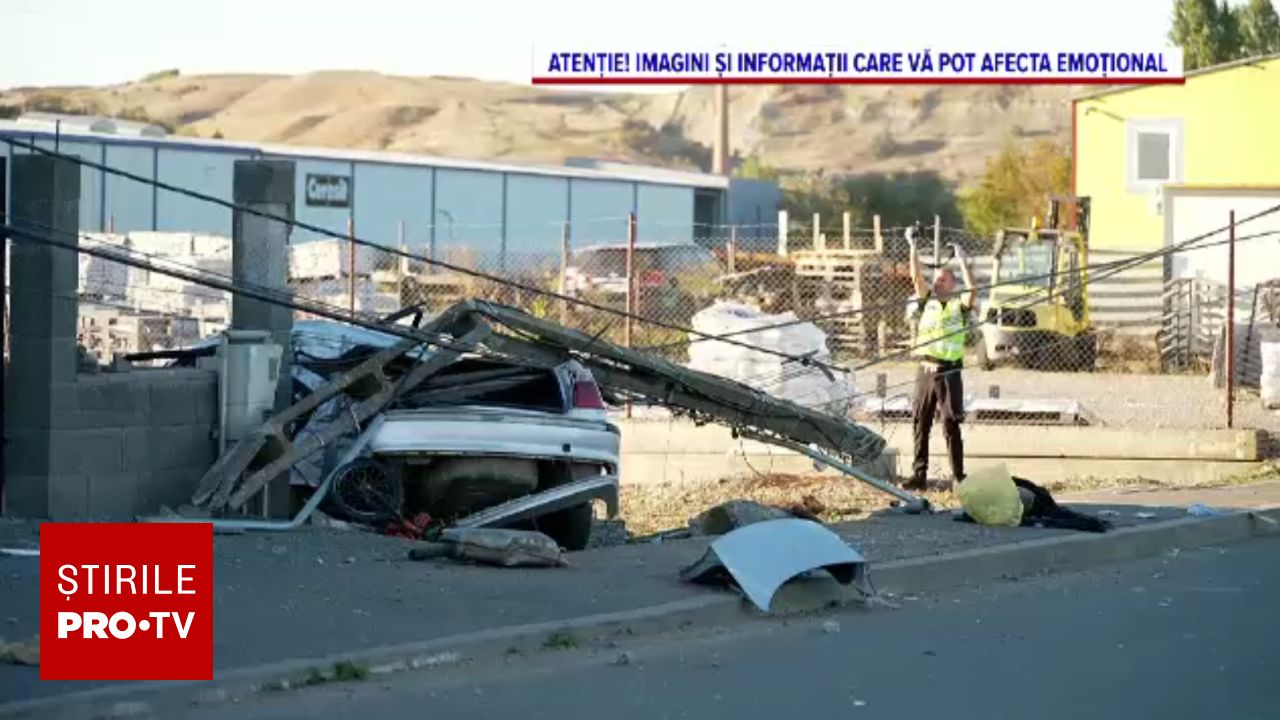 Accident violent în Câmpia Turzii: un copil de 6 ani este în stare gravă după ce mașina tatălui s-a izbit de un stâlp