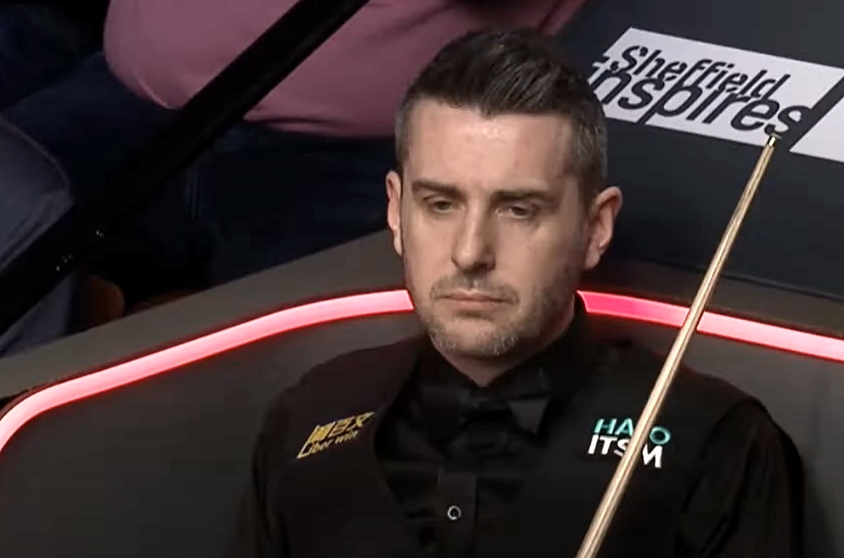 Judd Trump domină în Shenzhen Open după eliminarea lui Mark Selby în sferturile de turu