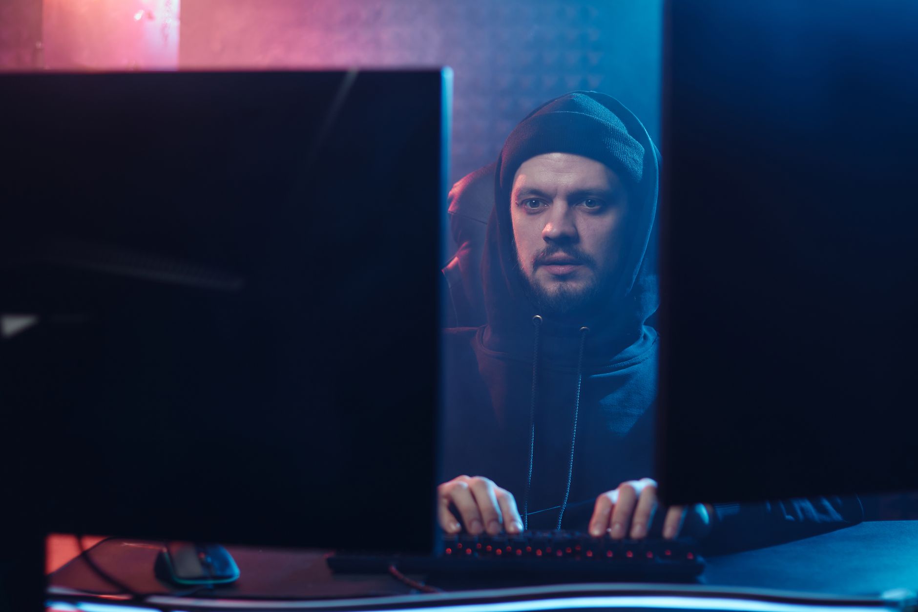 Costul atacurilor DDoS: de la 1 dolar pentru servicii la 2.000 de dolari pentru atacuri comandate