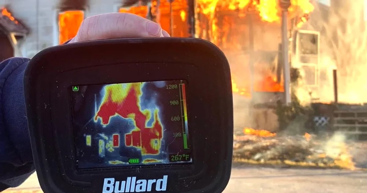 Ministerul Mediului propune noi norme pentru combaterea incendiilor de pădure după 26 de ani