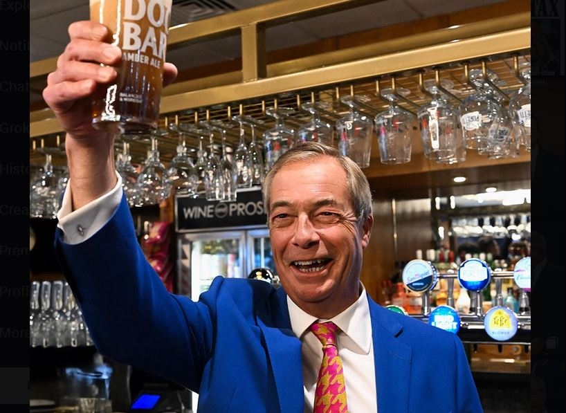 Un bărbat britanic este acuzat de pregătirea unor acte de terorism împotriva lui Nigel Farage