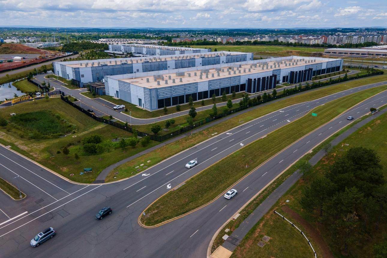 Boom-ul AI în SUA necesită investiții de 110 miliarde de dolari în infrastructura energetică