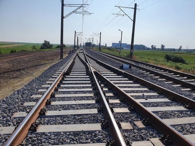 Accident feroviar în Prahova: un bărbat de 73 de ani a murit, circulația pe Magistrala 300 este oprită