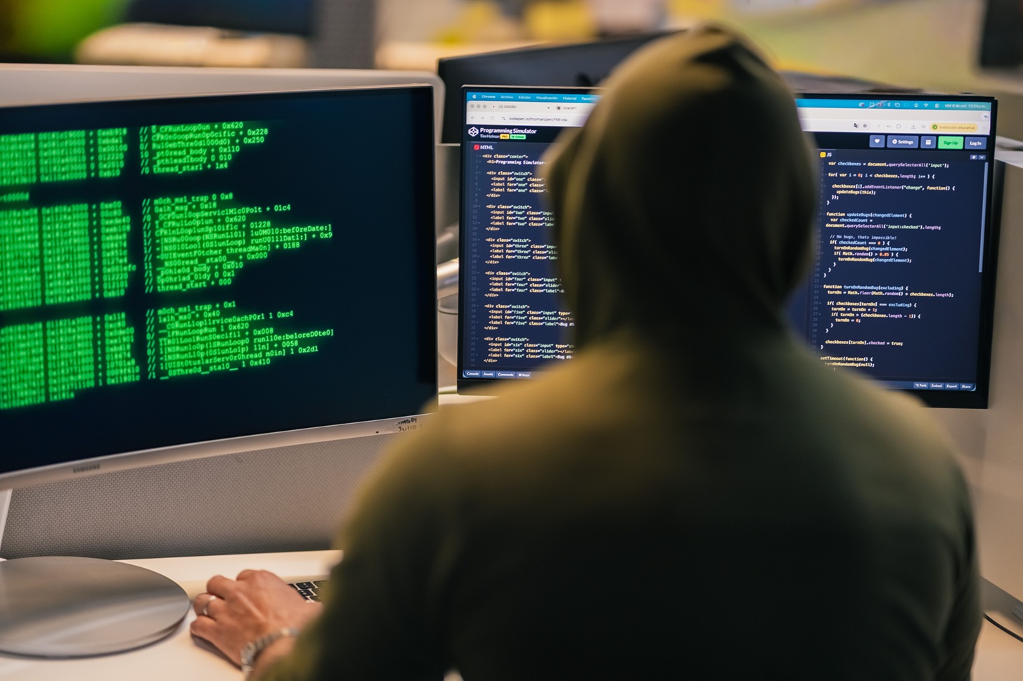 Un membru al grupării ShinyHunters, responsabil pentru furtul datelor FBI, a fost reținut în Iordania