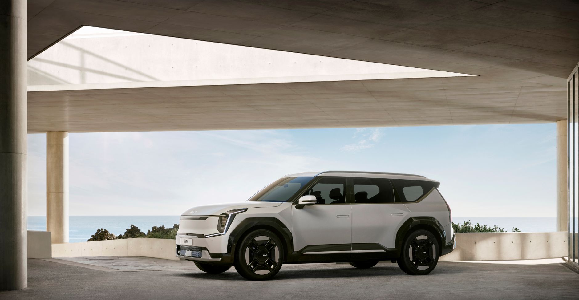 Un Porsche Macan Turbo Electric a pierdut peste 49.000 de dolari în doar trei luni