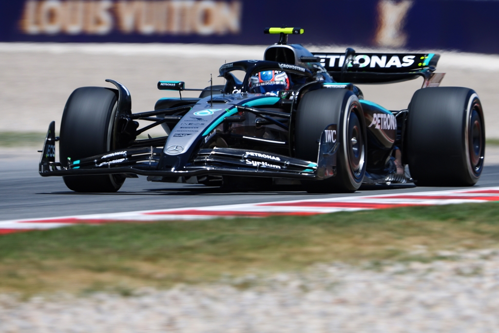 Kimi Antonelli, nemulțumit după ce a pierdut victoria la Sepang în fața lui Max Verstappen