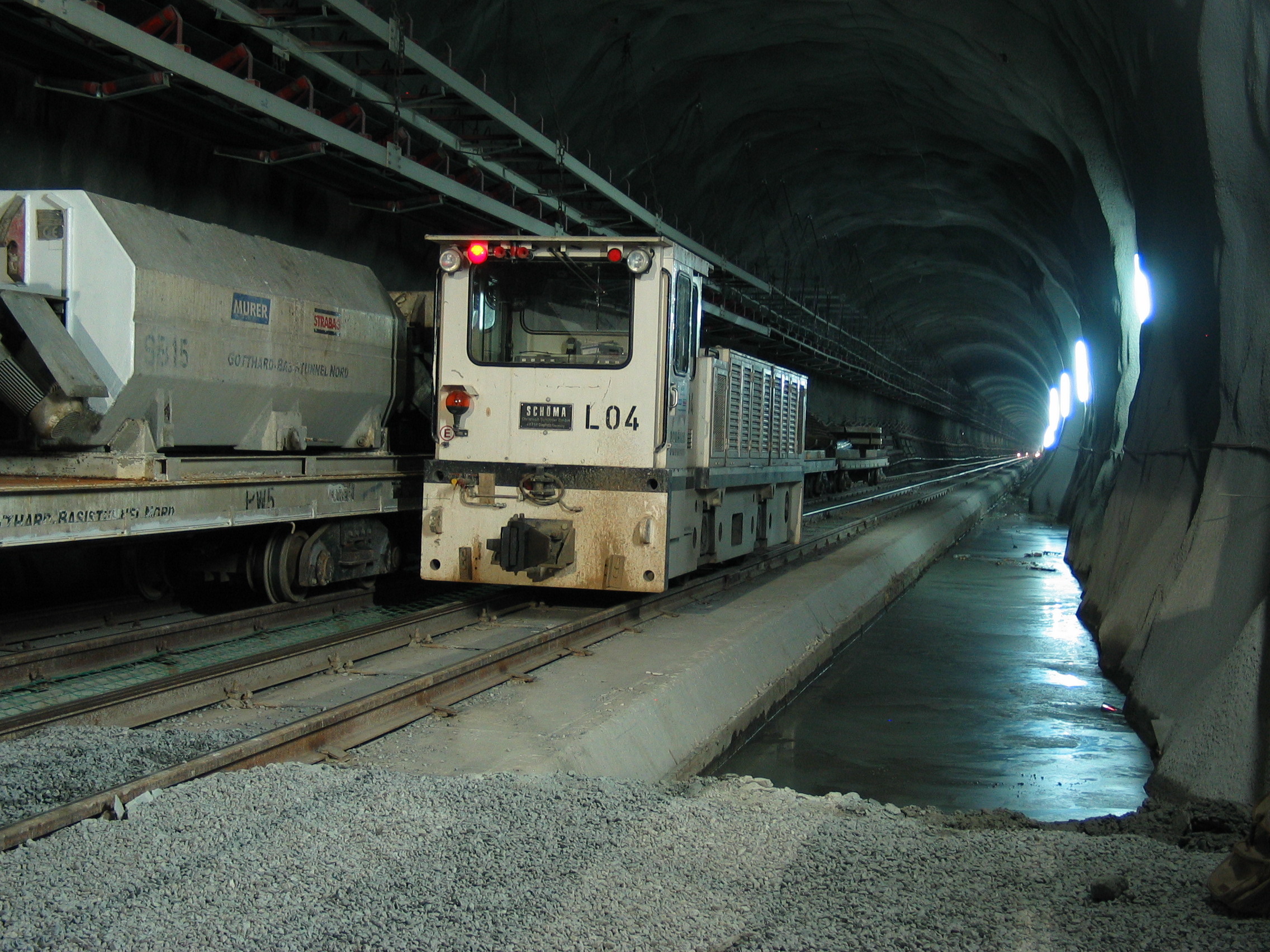 Construcția celui mai lung tunel rutier din România: TBM-ul va începe forarea la Autostrada Sibiu-Pitești