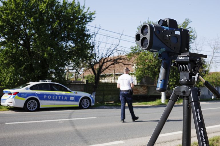 Mii de vehicule circulă fără asigurare RCA în România, arată datele Poliției Române