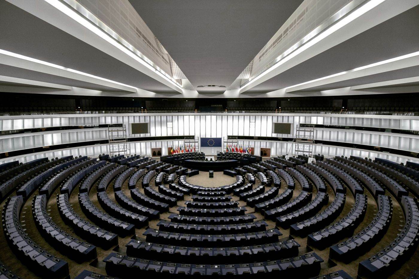 Parlamentul European avertizează că reducerea bugetului UE pentru 2028-2034 ar slăbi Europa