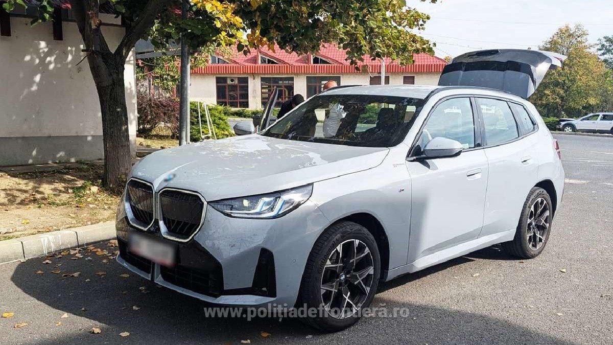 Un șofer polonez a fost oprit la vama Sculeni cu un BMW X3 furat, evaluat la 320.000 de lei