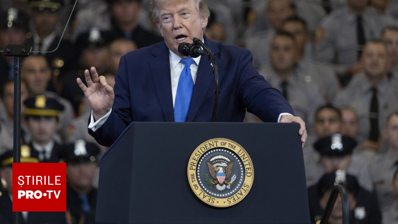 Donald Trump amenință că va trata drept inamic pe cei care folosesc termenul de inteligență artificială