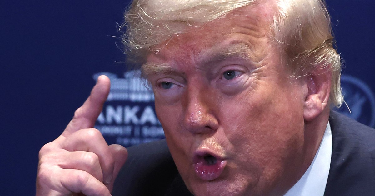 Donald Trump declară „dușmani” pe cei care folosesc termenul de inteligență artificială
