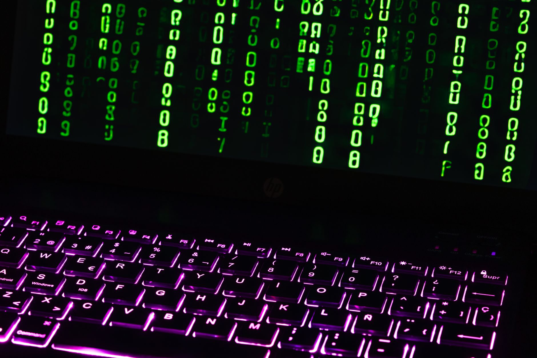 OpenAI a blocat operațiuni de dezinformare din Rusia și Iran care utilizau ChatGPT