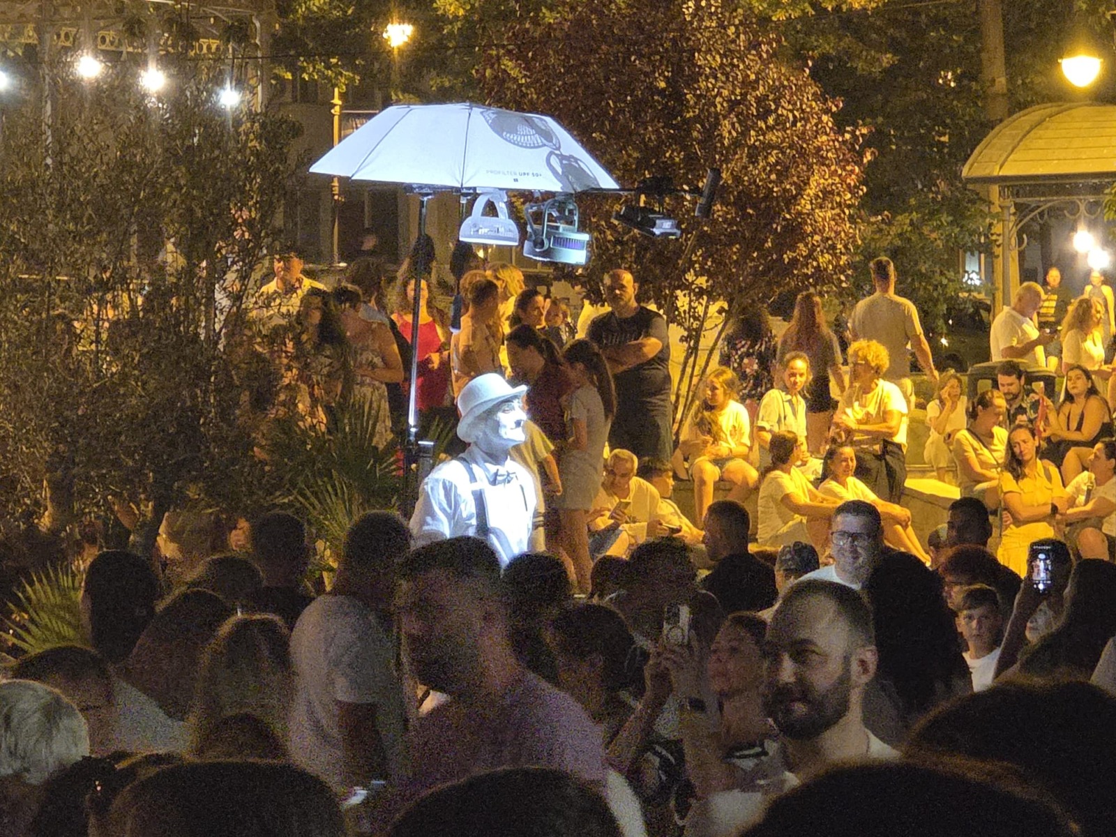 Ghid de evenimente pentru weekend: Târguri, festivaluri gastronomice și spectacole în toată țara