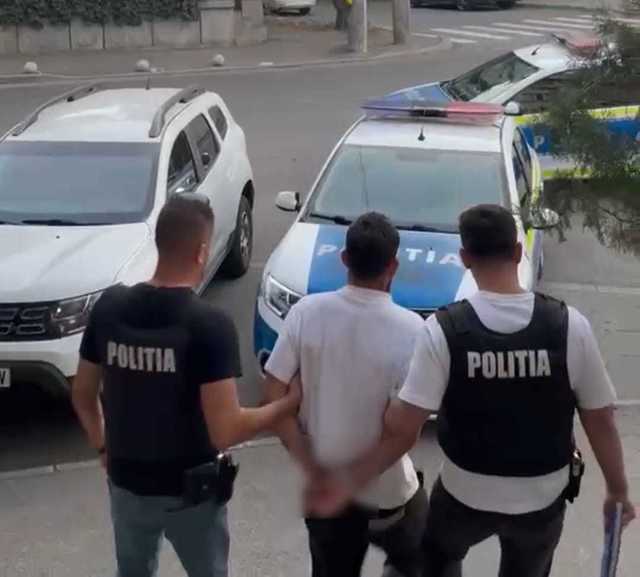 Agresiune violentă în Craiova: Un bărbat și-a bătut soția și i-a tăiat părul cu forța