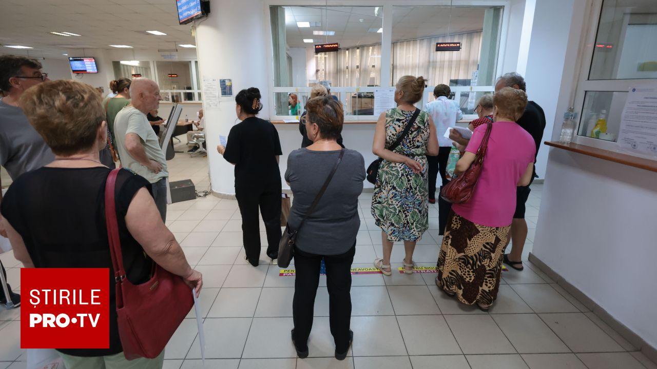 Pensionarii și veteranii vor avea un cod QR pe talonul de plată pentru facilitățile de transport