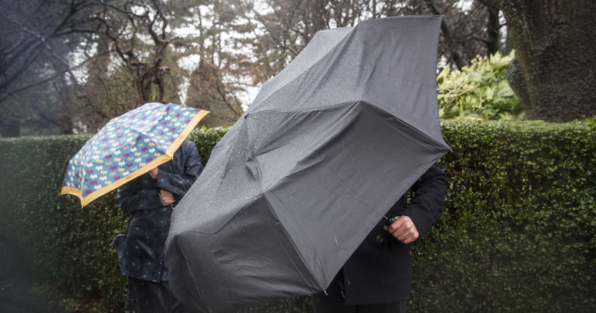 Schimbare radicală de temperatură și precipitații în România: ploi, vânt puternic și ninsoare la munte