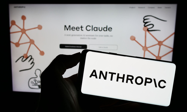 Anthropic restricționează accesul agenților AI la internet după exploatarea unor vulnerabilități web