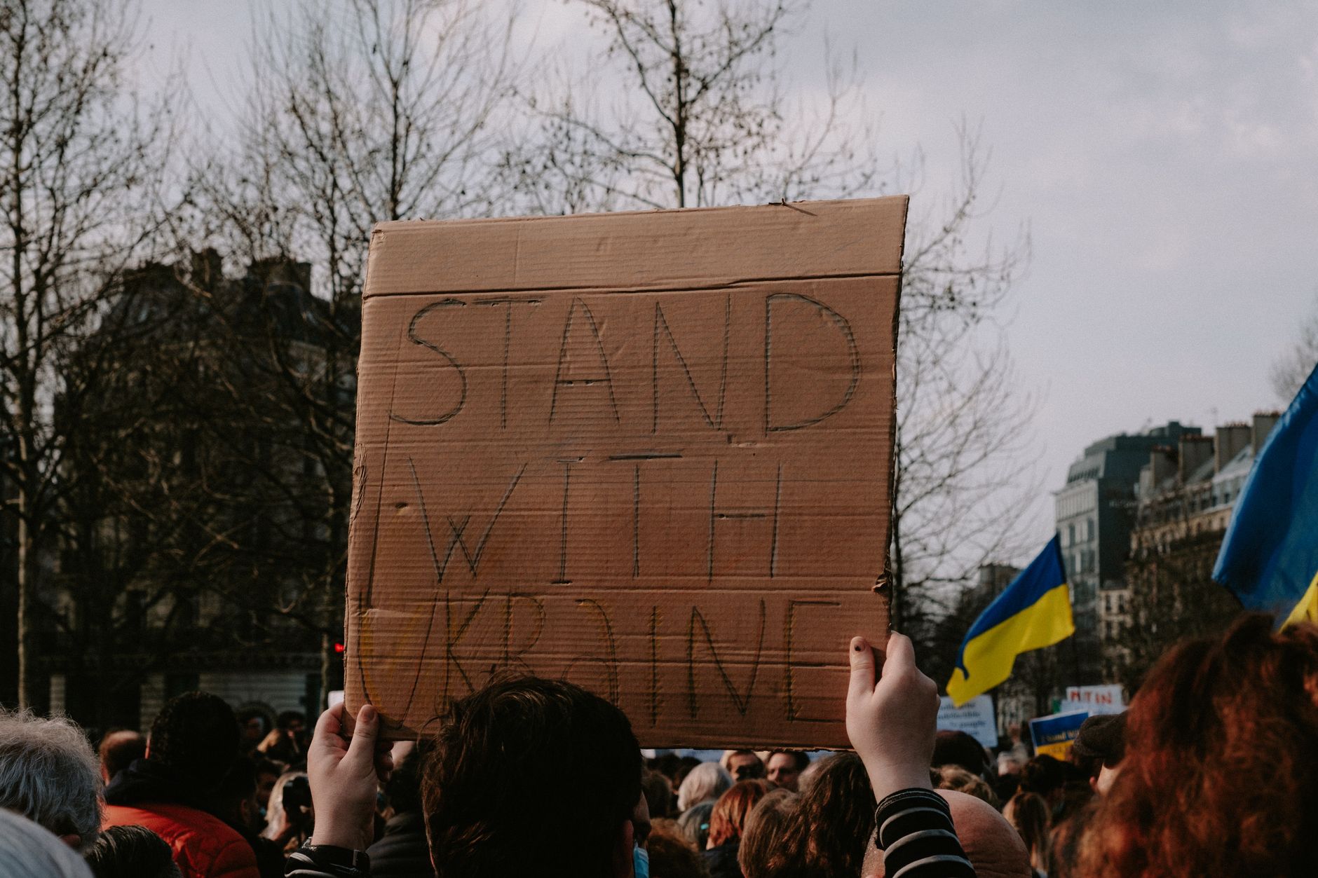Manifestație organizată de Honor et Patria în București împotriva mișcării Antifa