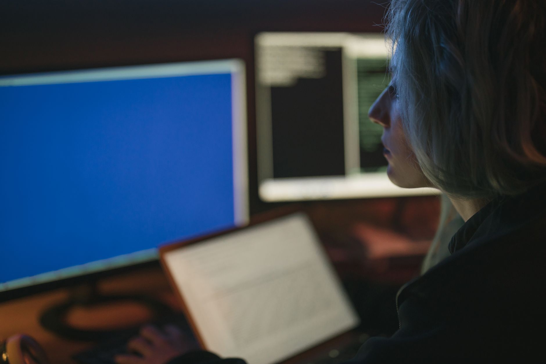 Un experiment online a creat o „cameră de tortură” pentru inteligența artificială pentru a testa reacția oamenilor