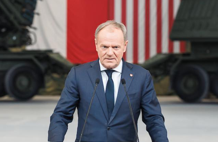 Un suspect care ar fi plănuit uciderea premierului polonez Donald Tusk a fost reținut de autorități