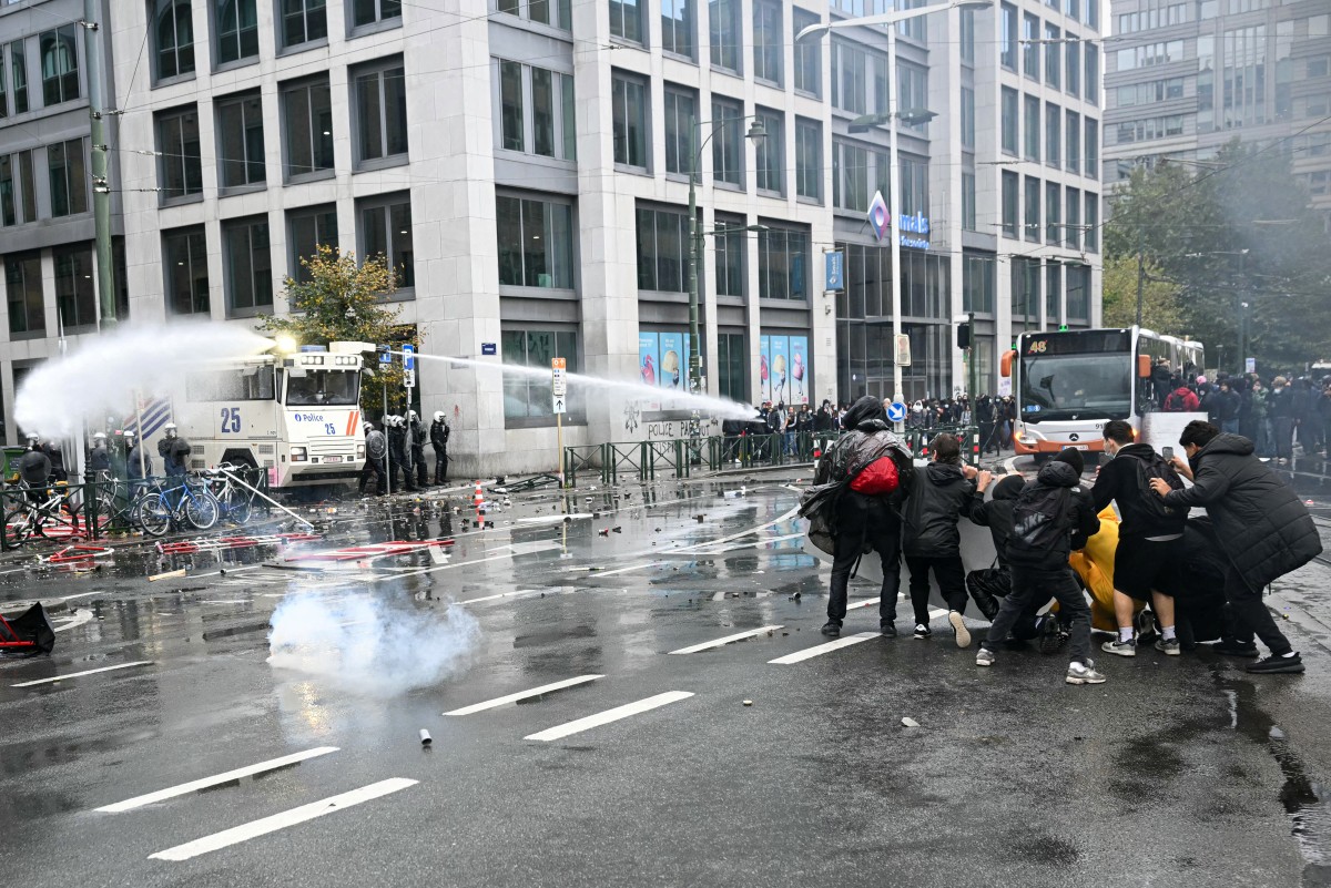Sectorul public din Belgia este parțial paralizat de grevele organizate de sindicate