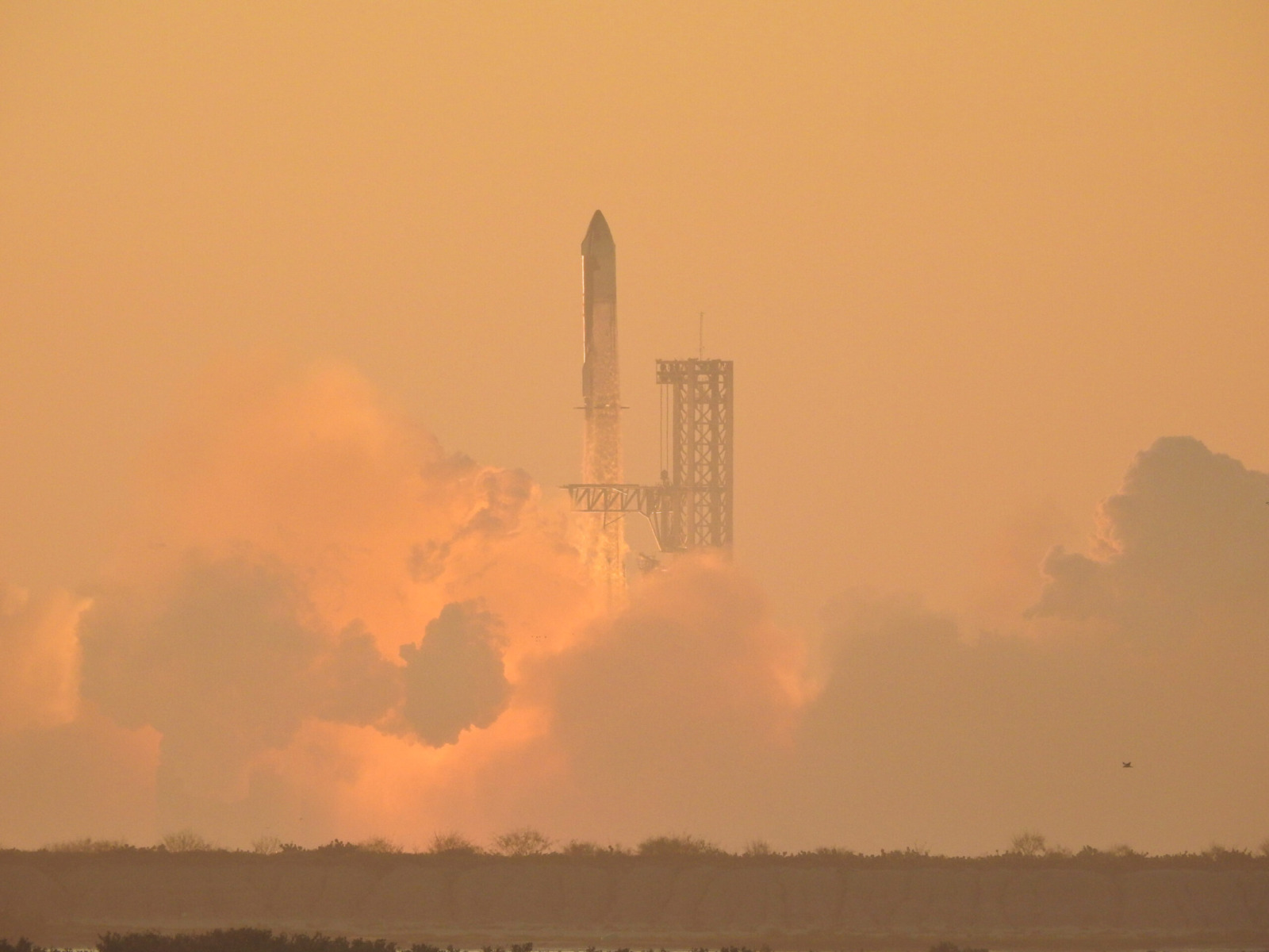 SpaceX pregătește prima misiune orbitală pentru racheta Starship pe 22 septembrie