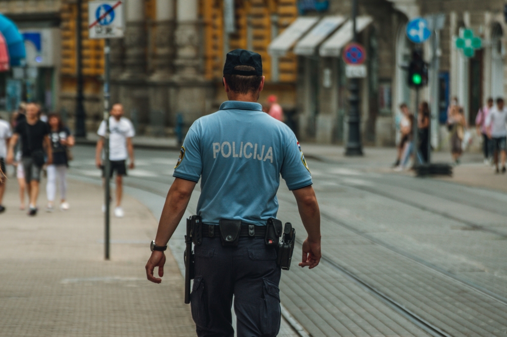 Tragedie în Portugalia: O româncă și partenerul ei francez au fost ucise în propria locuință din Lagos