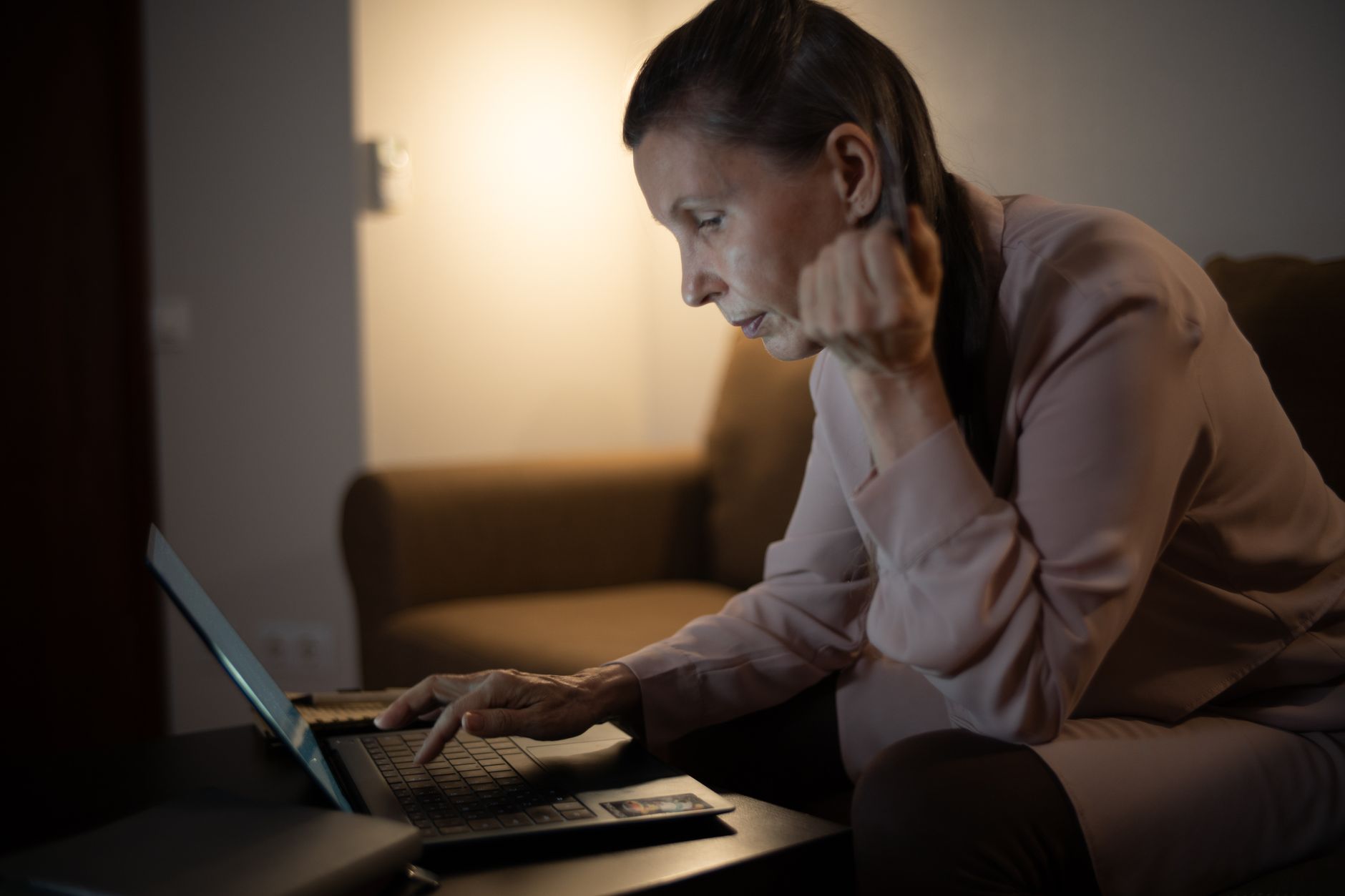 Aproape 60% dintre cursanții online s-au confruntat cu incidente cibernetice în ultimele 12 luni