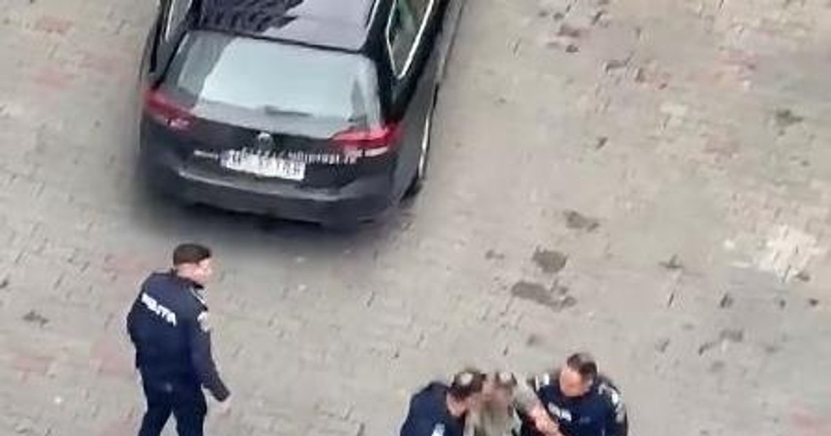 Un polițist din Suceava a fost internat la Psihiatrie după un scandal cu partenera, colegii intervenind cu spray lacrimogen