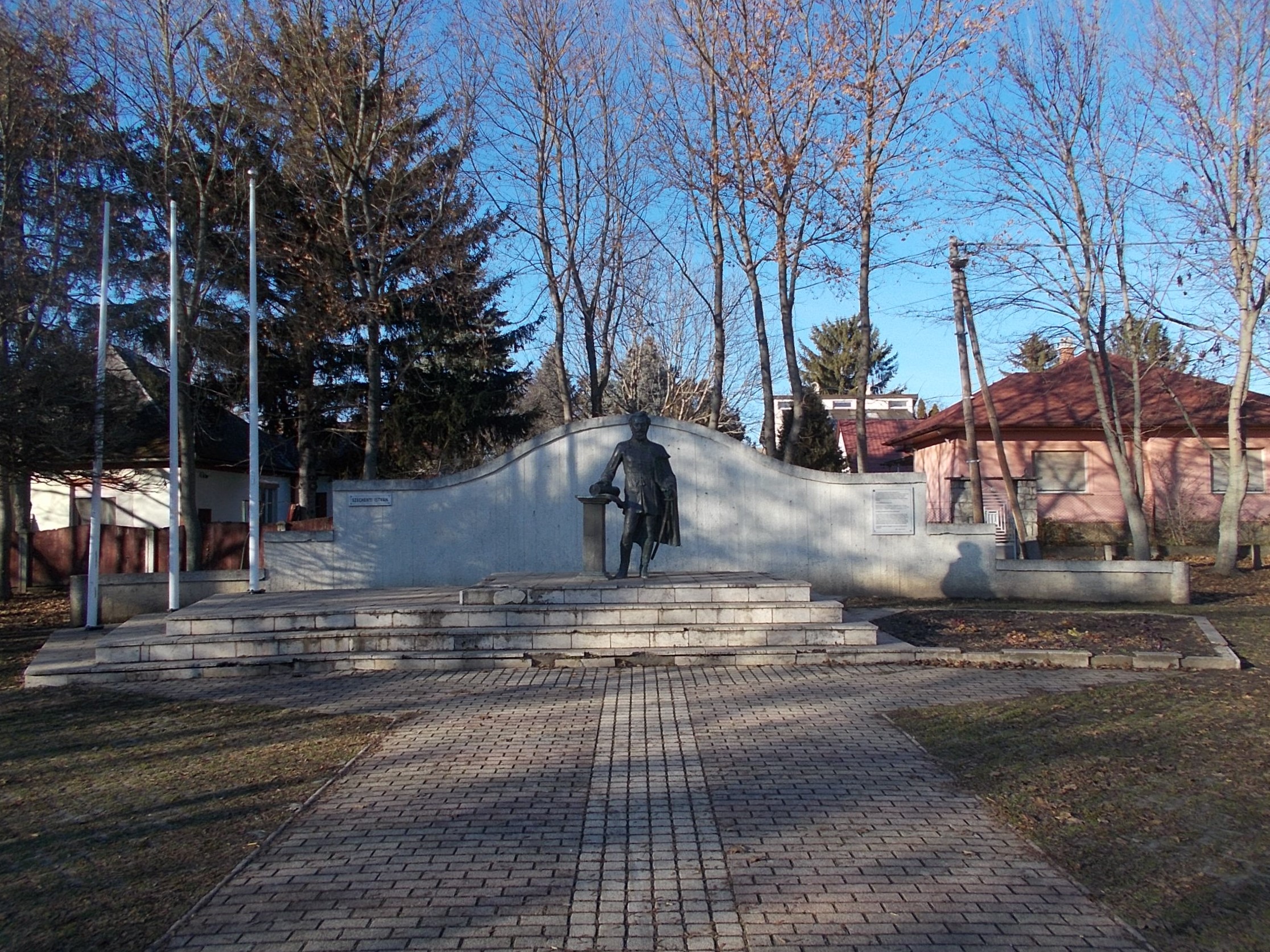 Descoperire de oosemenți în cimitirul din Slatina: Poliția investighează o posibilă profanare