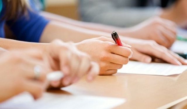 Eliminate de la concursul de directori: două directoare ale unor colegii prestigioase din București