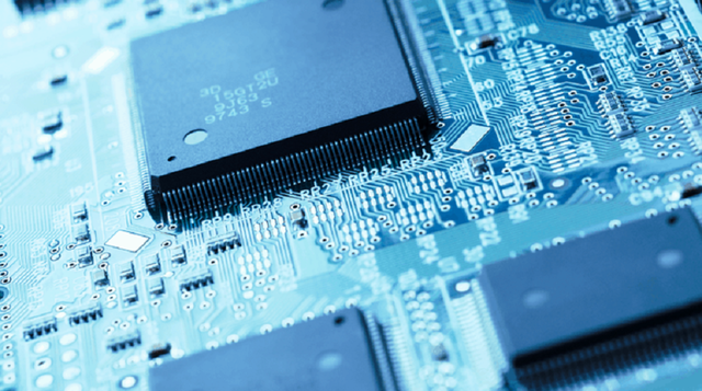 Scăderi masive pe piețele de semiconductori, pe fondul temerilor privind finanțarea investițiilor în AI