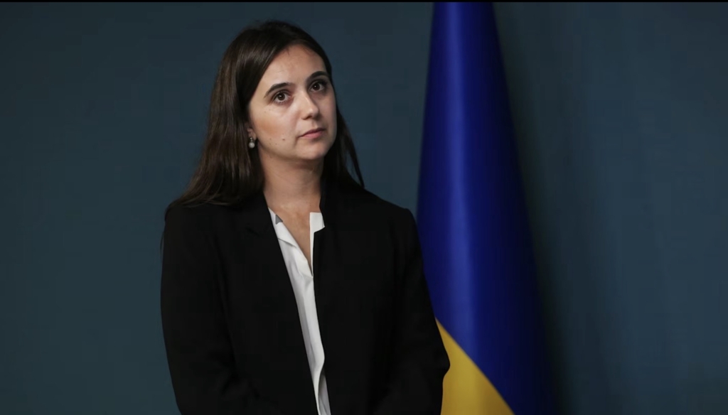 Iulia Mendel susține că accesul în Parlamentul European i-a fost blocat de sancțiunile lui Zelenski